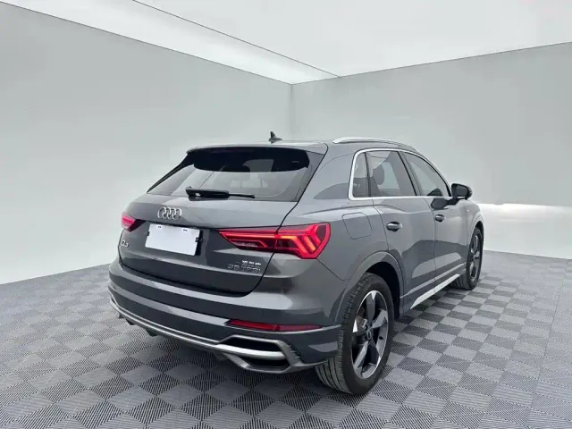 Audi Q3 — Фото автомобиля 6