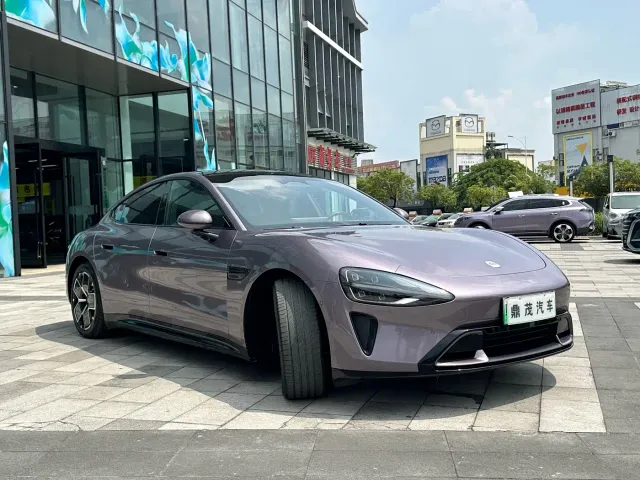 Xiaomi SU7 — Фото автомобиля 7