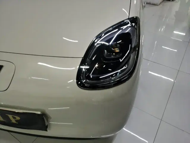 Wuling Hongguang Mini EV — Фото автомобиля 23