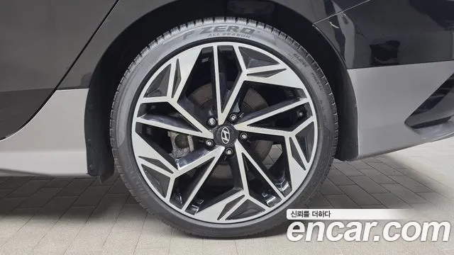 Hyundai Ioniq 6 — Фото автомобиля 5