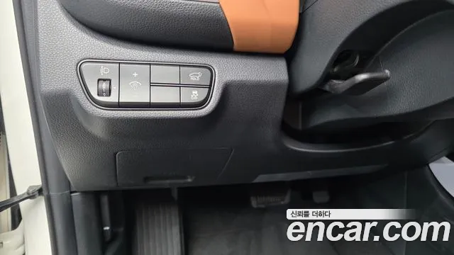 Kia Seltos New — Фото автомобиля 28