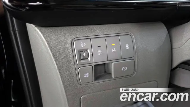 Hyundai Staria Staria 4WD Lounge 9 мест — Фото автомобиля 17