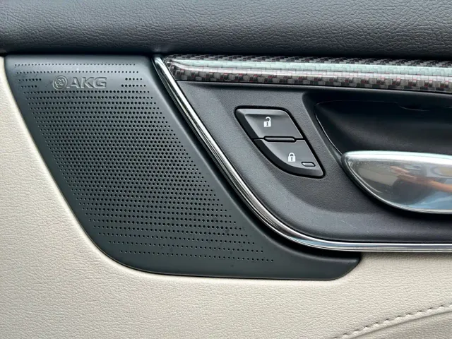 Cadillac CT5 — Фото автомобиля 28