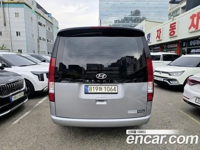Hyundai Staria Staria Карго 3 места — Фото автомобиля 3