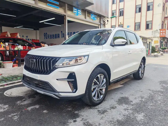 Фотография автомобиля — Geely Vision X6