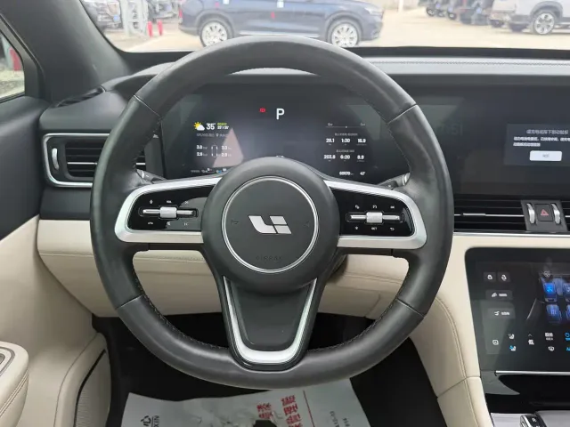 Li Auto ONE — Фото автомобиля 12