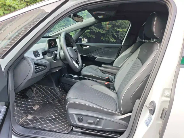 Volkswagen ID.3 — Фото автомобиля 3
