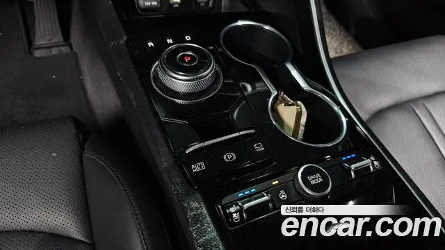 Kia K5 K5 3 поколение 2.0 LPI(Для проката) — Фото автомобиля 9