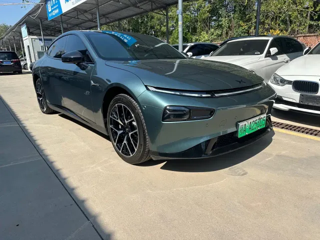 Xpeng P7 — Фото автомобиля 3