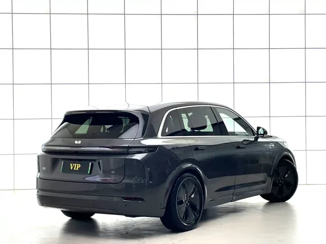 Li Auto Li Auto L7 2024 Pro — Фото автомобиля 4