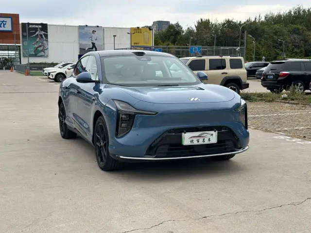 IM Motors LS6 — Фото автомобиля 3