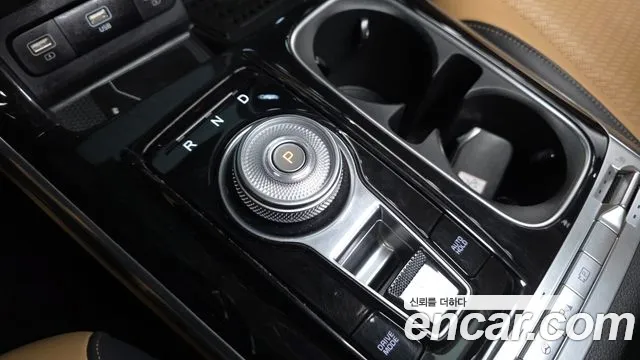 Kia Carnival 4th Gen — Фото автомобиля 12