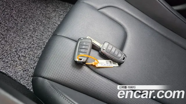 Hyundai AVANTE Avante (CN7) — Фото автомобиля 19
