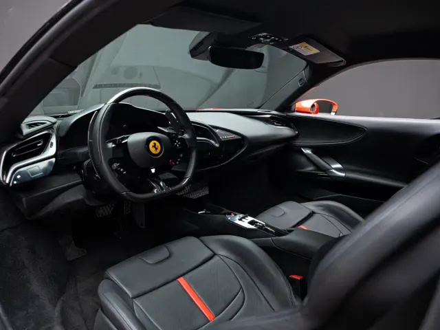 Ferrari SF90 — Фото автомобиля 13