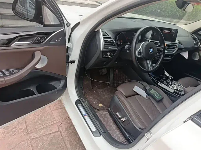 BMW X3 — Фото автомобиля 15