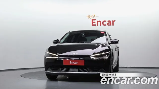 Kia EV6 — Фото автомобиля 3