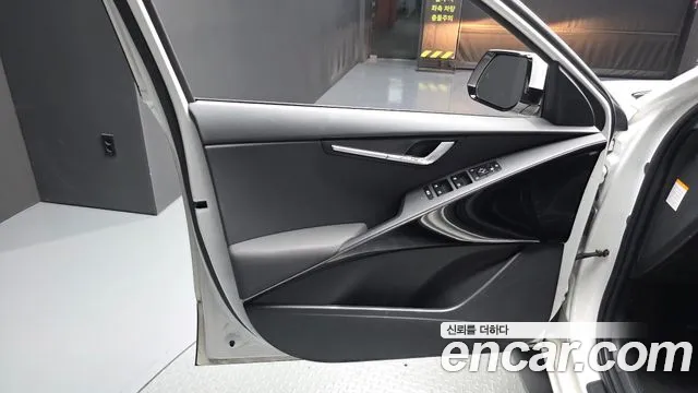 Kia Niro Niro (New) — Фото автомобиля 13