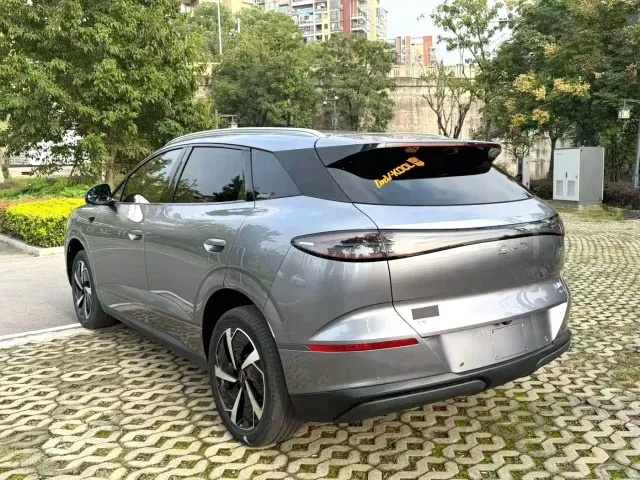 BYD Sealion 06 — Фото автомобиля 9