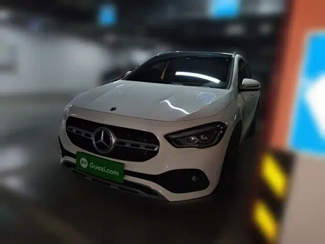 Фотография автомобиля — Mercedes-Benz GLA-Class