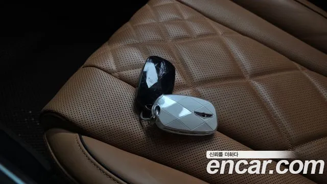 Genesis GV80 2.5T Бензин AWD — Фото автомобиля 14
