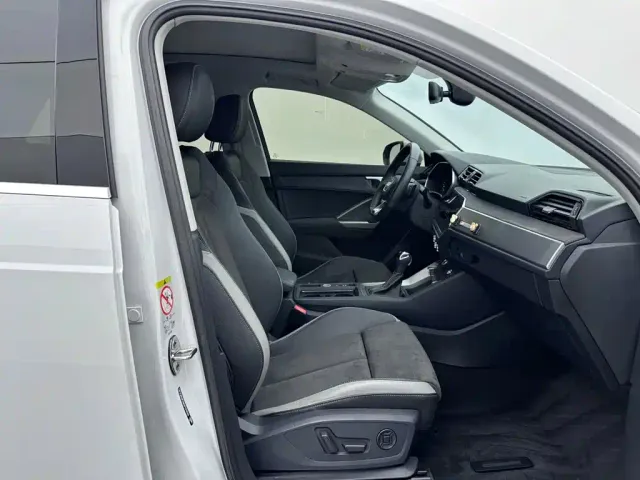 Audi Q3 — Фото автомобиля 11