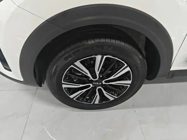 Kia KX1 — Фото автомобиля 22