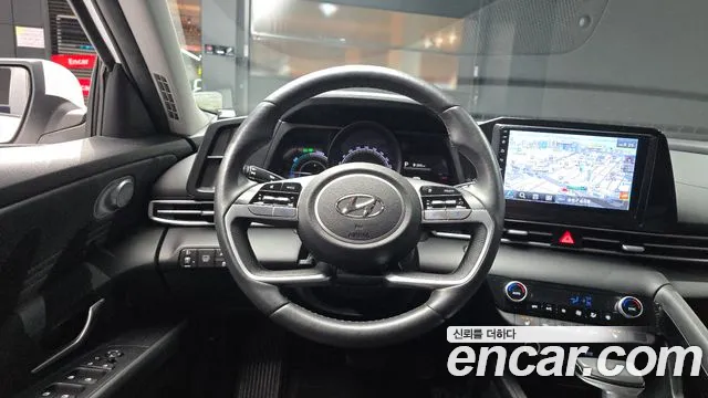 Hyundai Avante CN7 — Фото автомобиля 13
