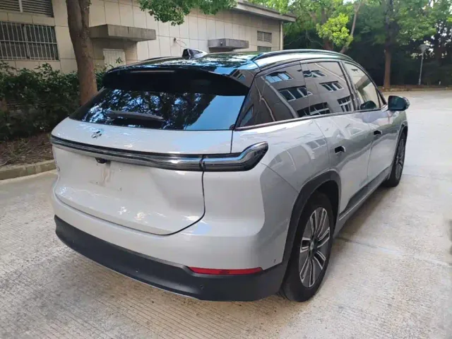 Nio ES7 — Фото автомобиля 6