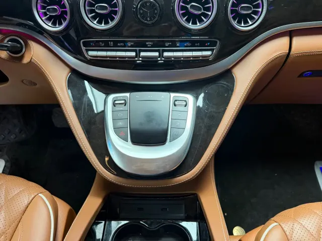Mercedes-Benz Vito — Фото автомобиля 11