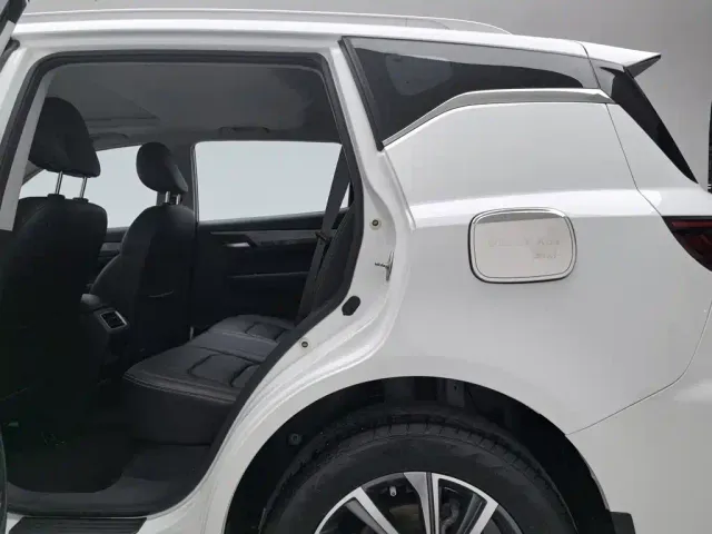 Geely Vision X6 — Фото автомобиля 15