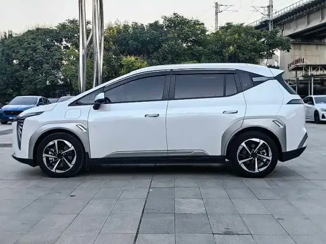 GAC Aion Y — Фото автомобиля 13