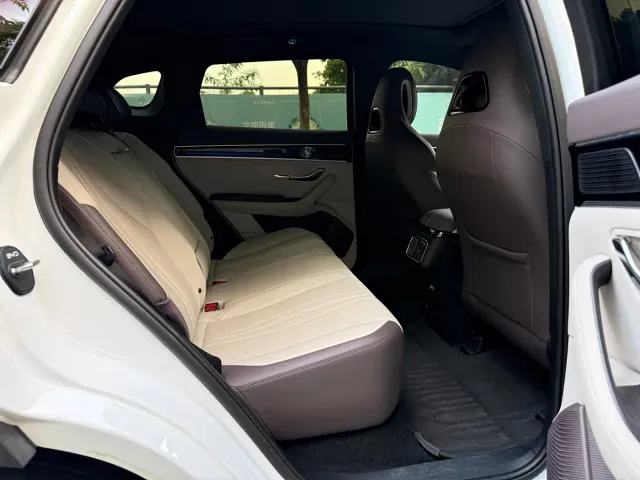 BYD Song PLUS — Фото автомобиля 7