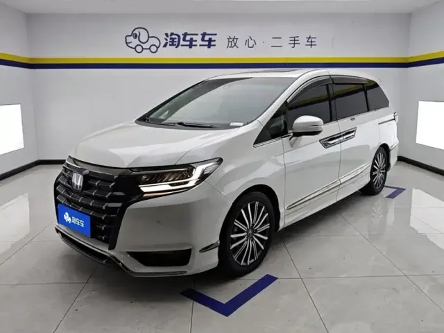 Фотография автомобиля — Honda Elysion