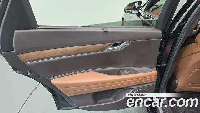 Genesis G80 RG3 — Фото автомобиля 25