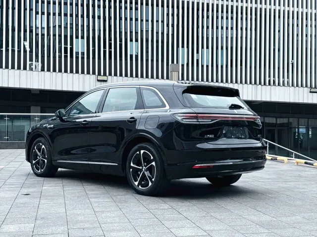 Shangjie SUV — Фото автомобиля 9
