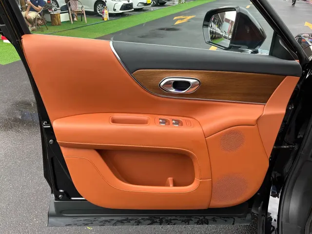 GAC Trumpchi Xiangwang S9 — Фото автомобиля 8