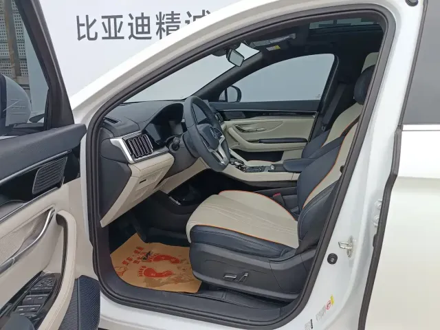 BYD Song PLUS — Фото автомобиля 8