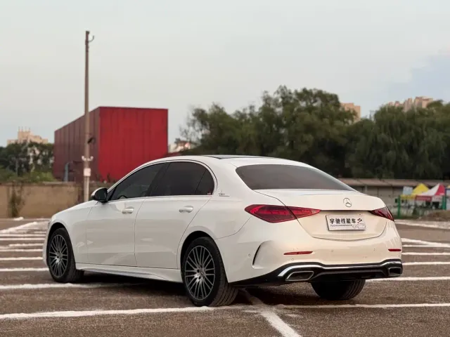 Mercedes-Benz C-Class — Фото автомобиля 7