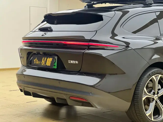 Nio ET5 Touring — Фото автомобиля 24