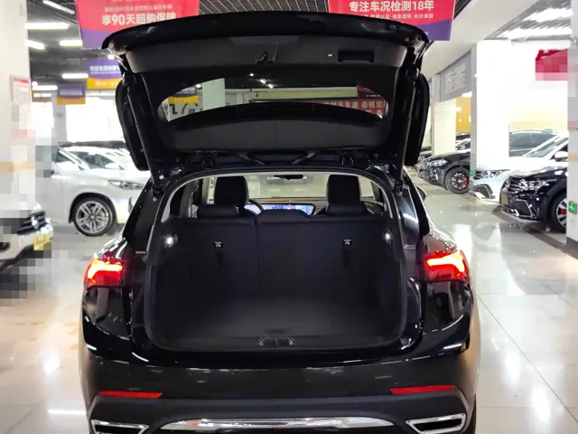 Buick Envision S — Фото автомобиля 8