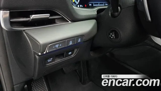 Genesis GV80 — Фото автомобиля 28