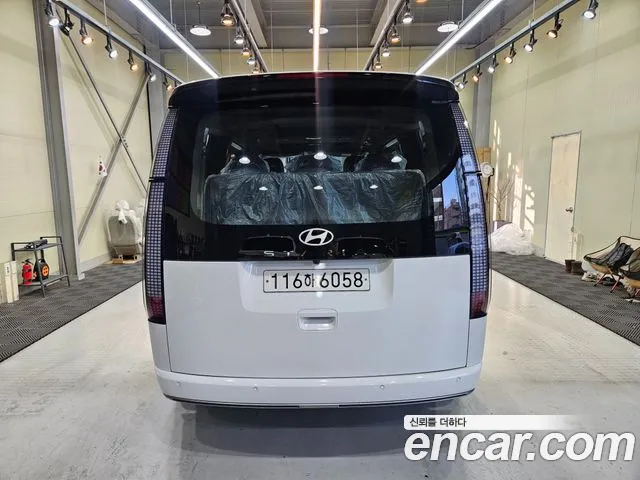 Hyundai Staria — Фото автомобиля 4