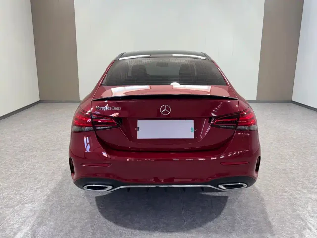 Mercedes-Benz A-Class — Фото автомобиля 4