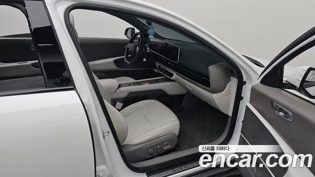Hyundai Ioniq6 — Фото автомобиля 11