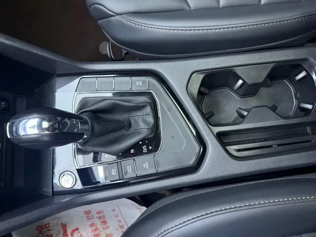 Volkswagen Tharu — Фото автомобиля 14