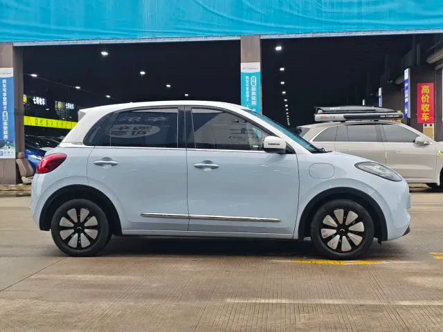 Wuling Bingo — Фото автомобиля 7