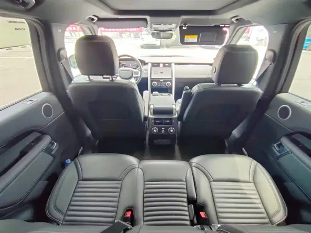 Land Rover Discovery — Фото автомобиля 17