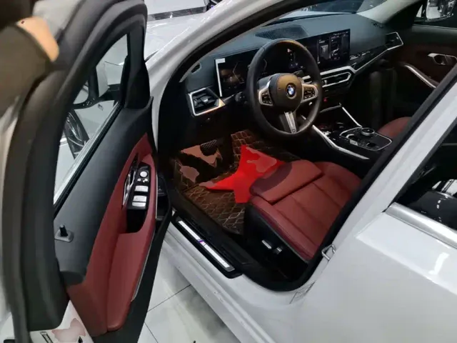 BMW 3 Series — Фото автомобиля 15