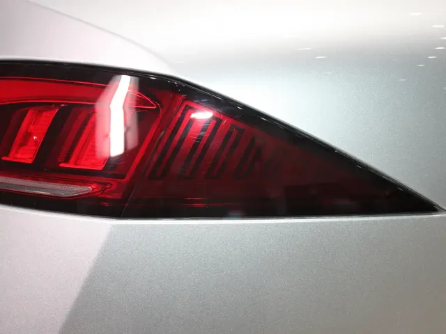 Roewe D7 — Фото автомобиля 7