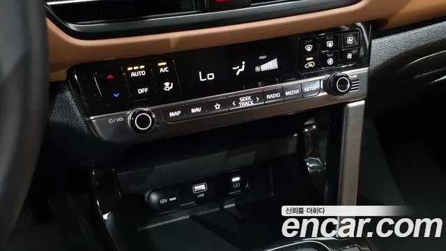 Kia Seltos Бензин 1.6 турбо 2WD — Фото автомобиля 13